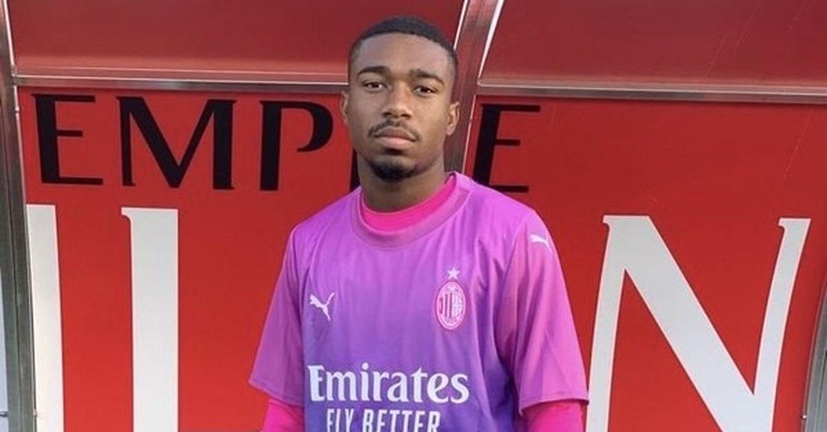 新球体育app-完成职业生涯首秀，西多夫儿子登泽尔代表米兰未来出场